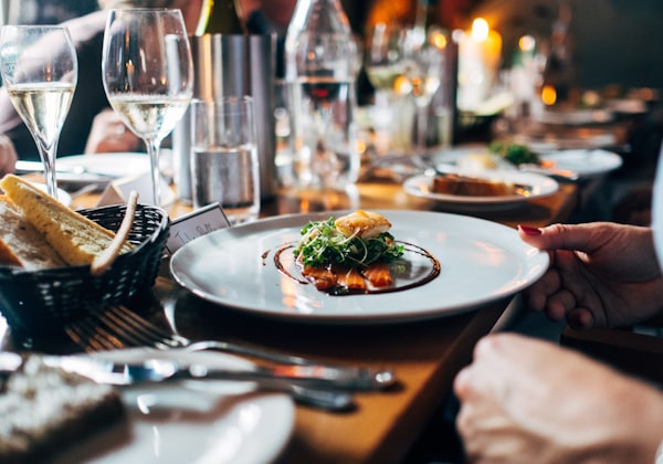 Food & Restaurant